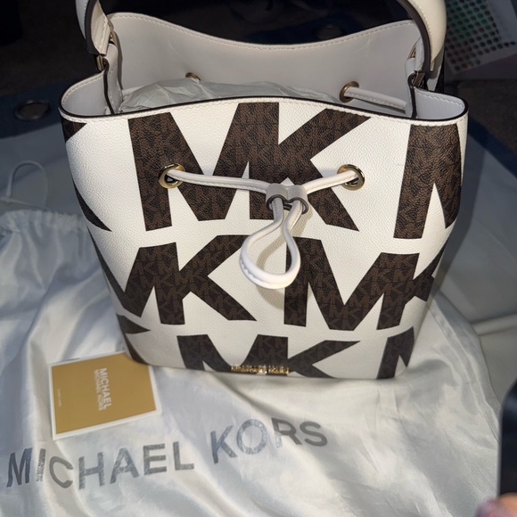 Michael Kors White and Brown Shoulder Bag - Picture 4 of 4